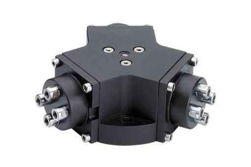 SXT - Pinza pneumatica a 3 griffe ad azione parallela autocentrante