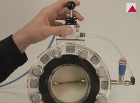 4 - Funzionamento di una valvola a manicotto con indicatore ottico di pressione